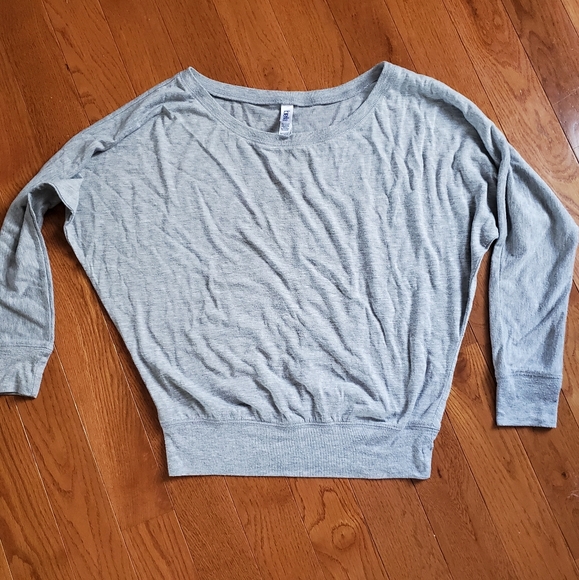 Gray bella medium top - Picture 1 of 1